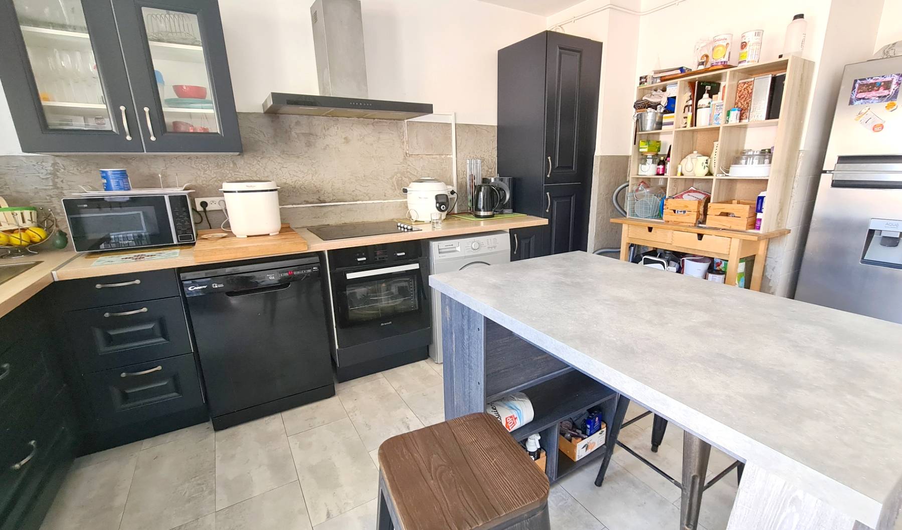 Appartement avec cave et garage à vendre à proximité du quartier Chalucet à Toulon