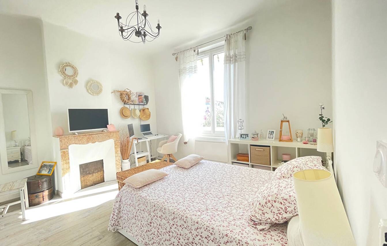 Appartement avec dépendance et jardin à vendre à Toulon Ouest par l'agence immobilière Orpi Papazian