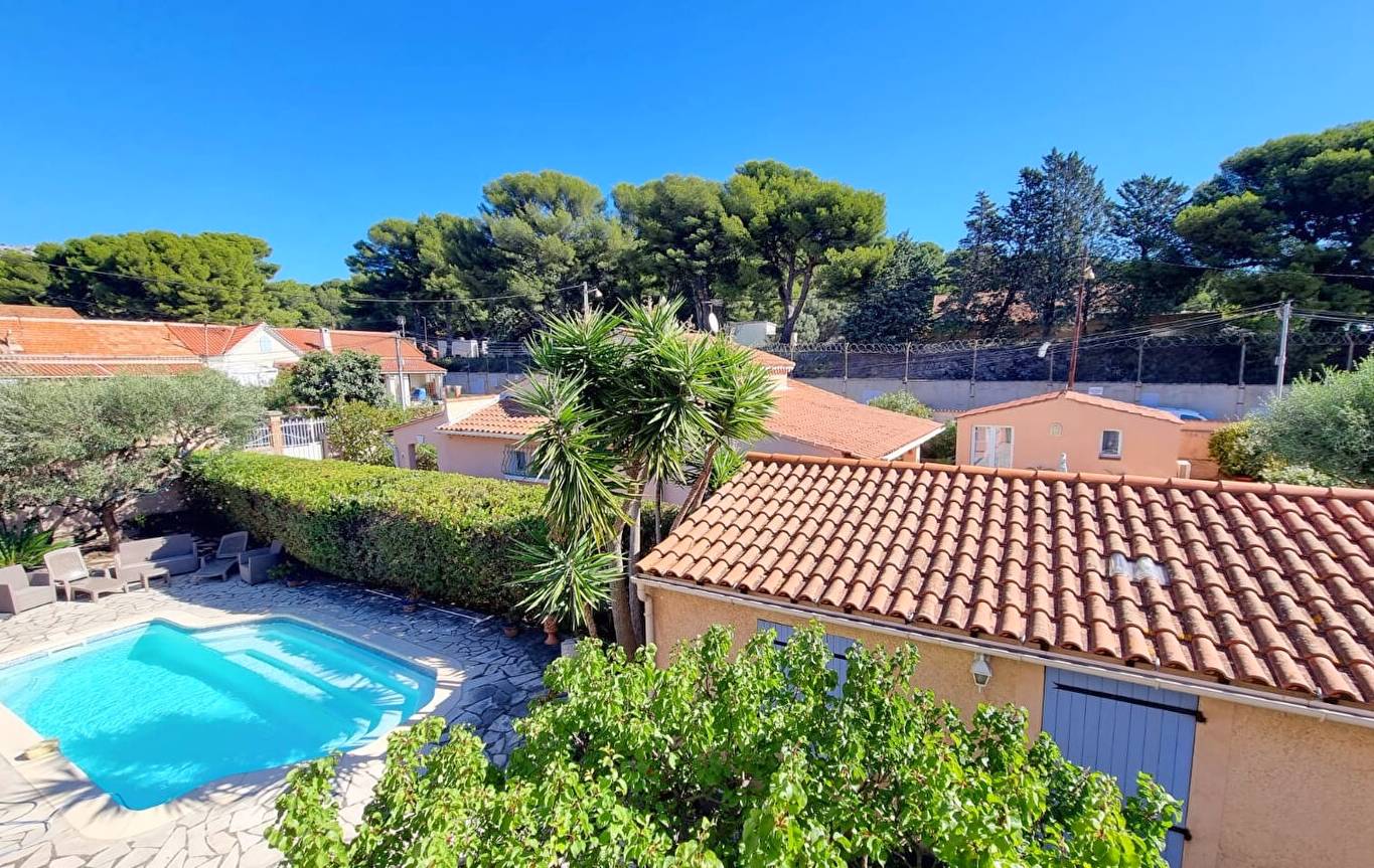 Villa avec studio indépendant à vendre à Toulon