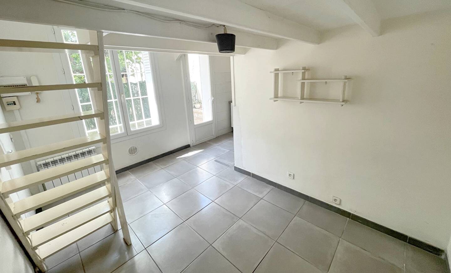 Appartement avec mezzanine à vendre Rue Gorlier à Toulon