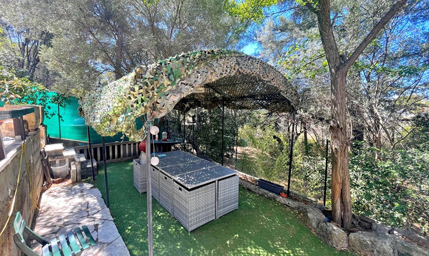 Maison avec jardin à vendre dans résidence à Toulon