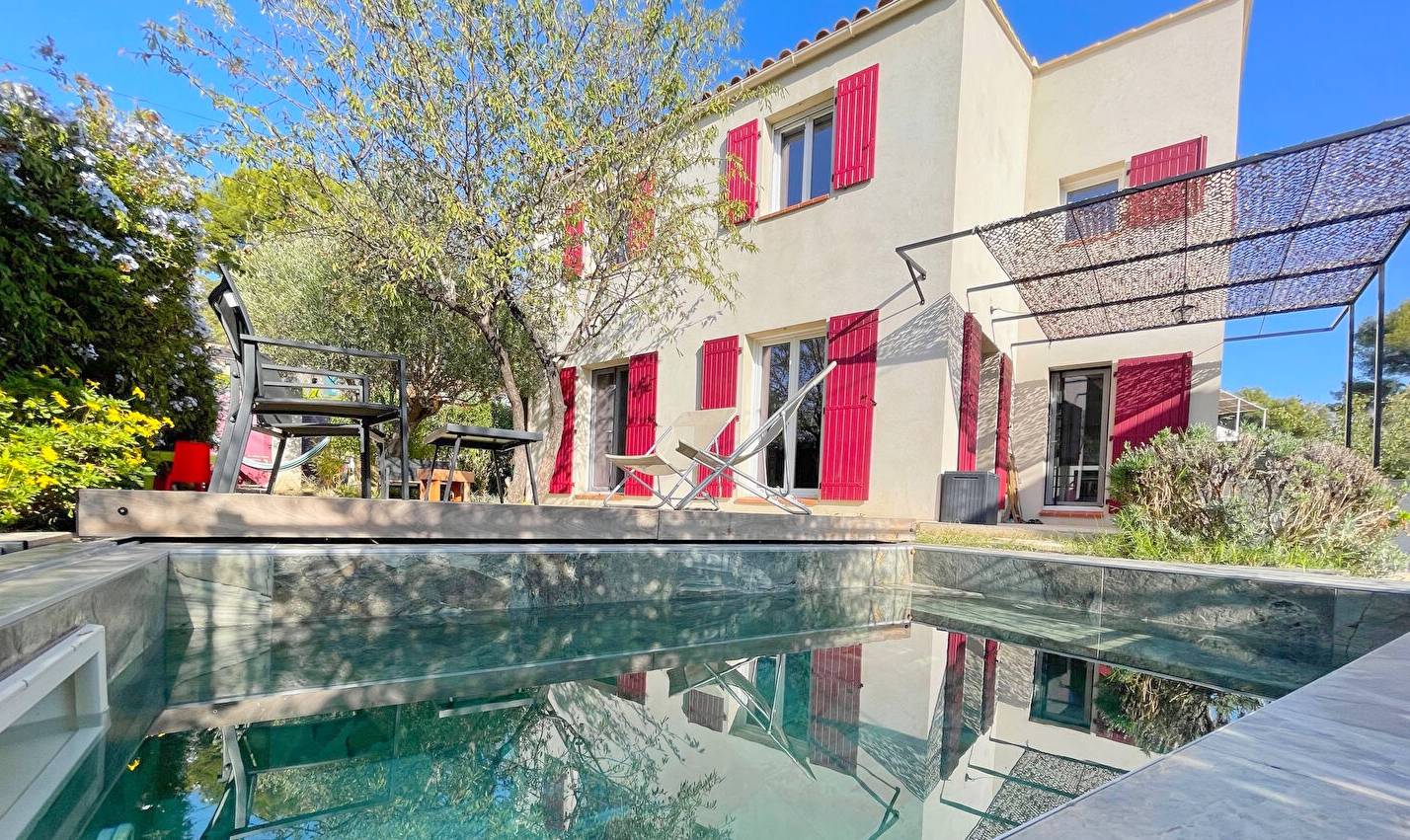 Maison récente avec piscine à vendre secteur Terre Rouge à Toulon