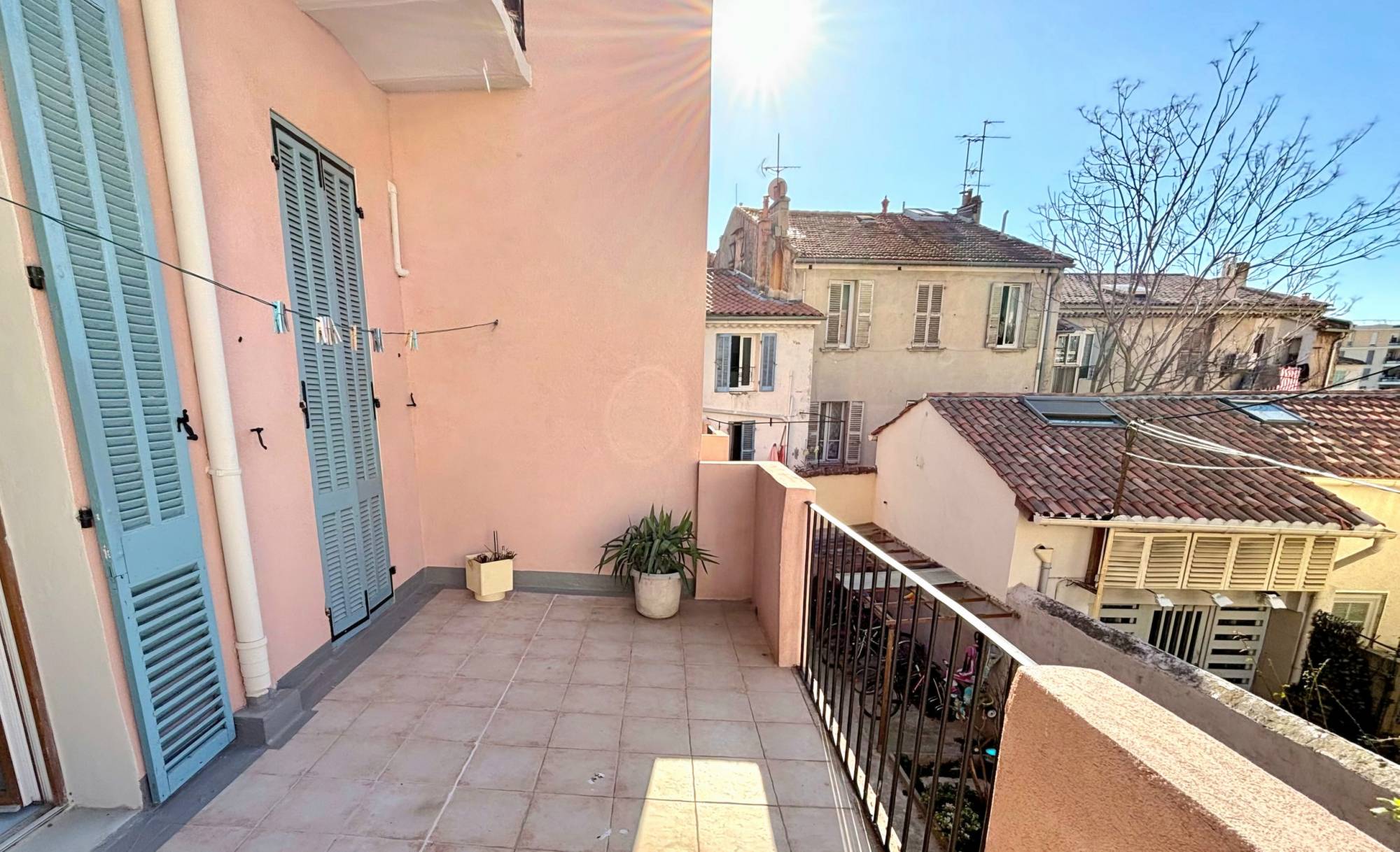 Appartement avec grande terrasse à vendre dans le quartier Brunet à Toulon