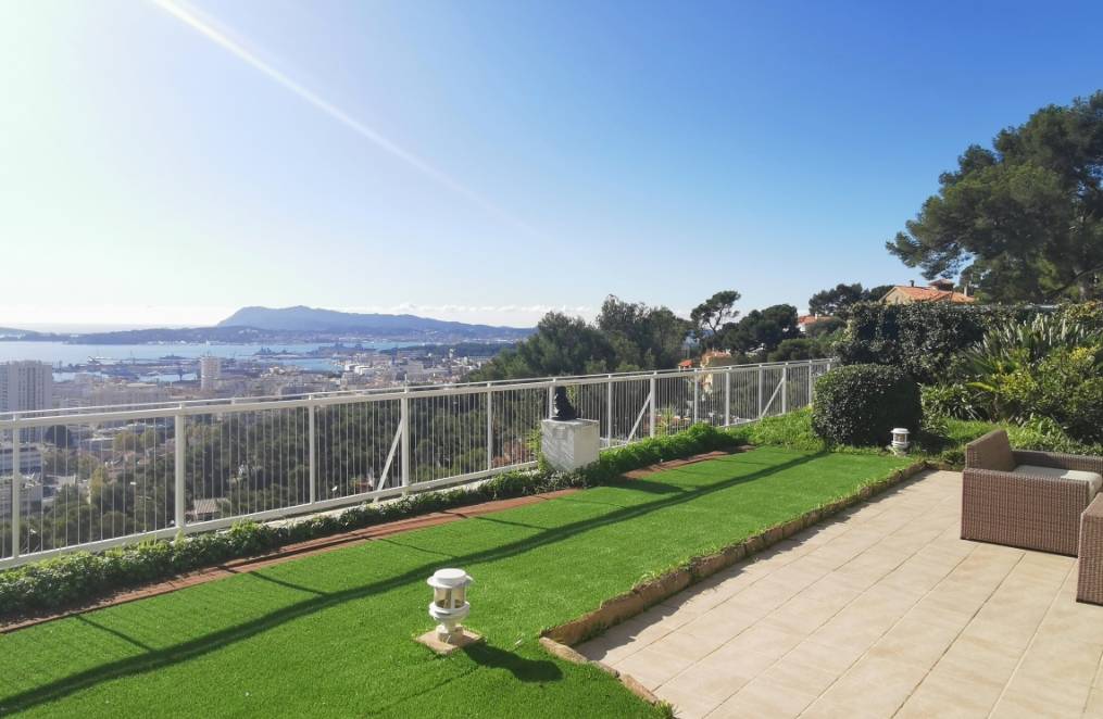 Appartement d'exception en vente sur le Mont Faron à Toulon