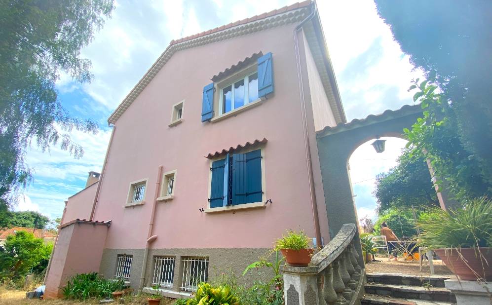 Villa T7 et maison louée à vendre à Toulon