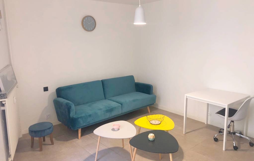 Studio rénové à vendre à Toulon