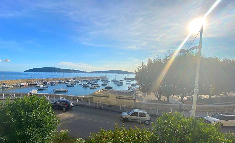 Appartement à vendre face aux plages du Mourillon