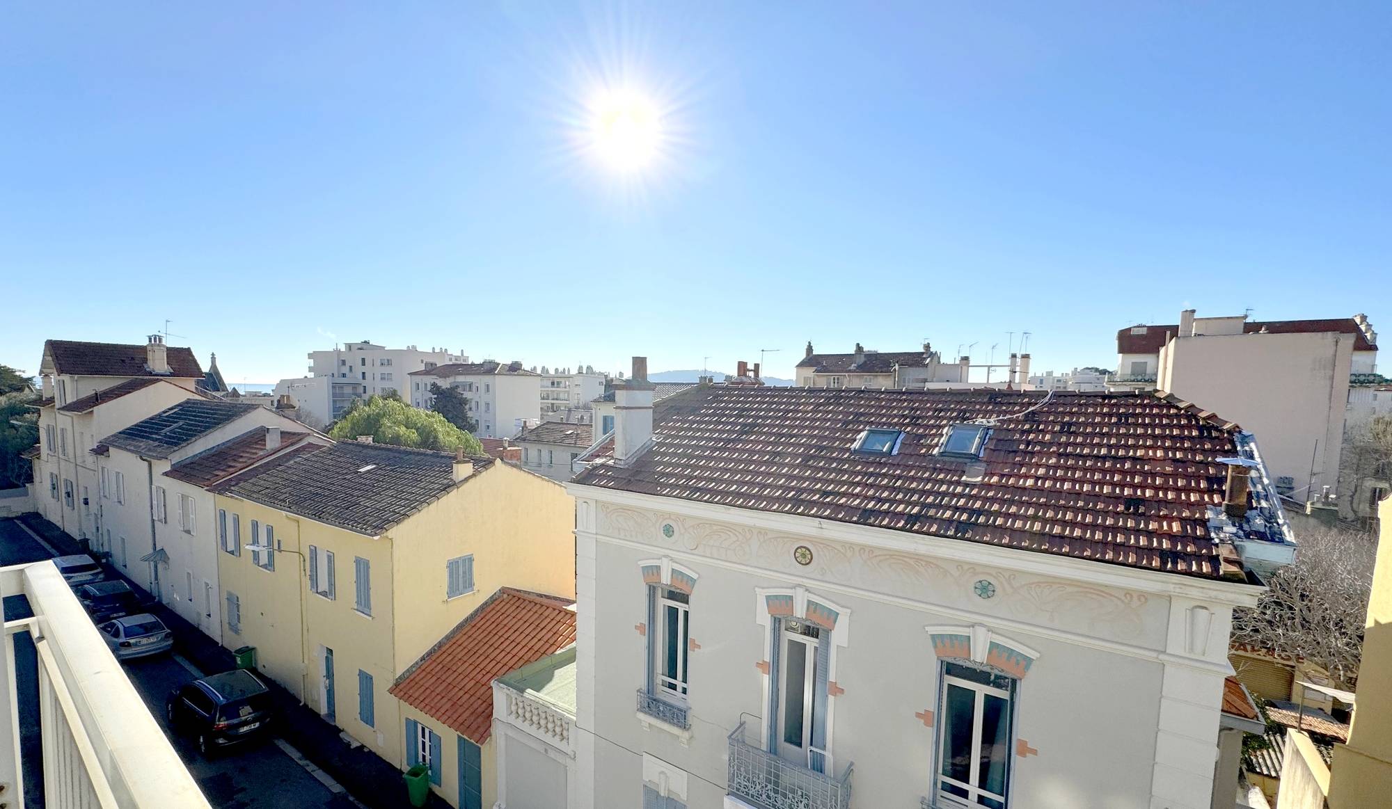 Appartement avec aperçu mer à vendre quartier la Mitre