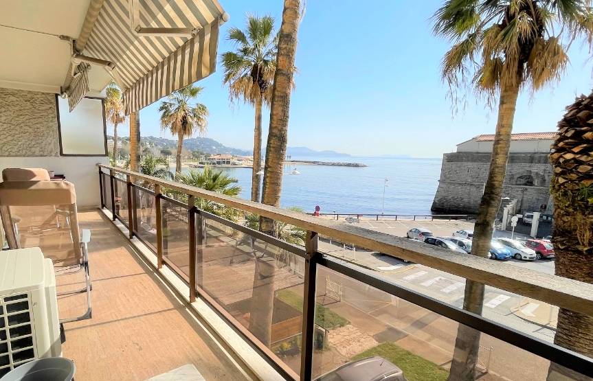 Appartement T5 avec vue mer panoramique à vendre en face du Port Saint-Louis