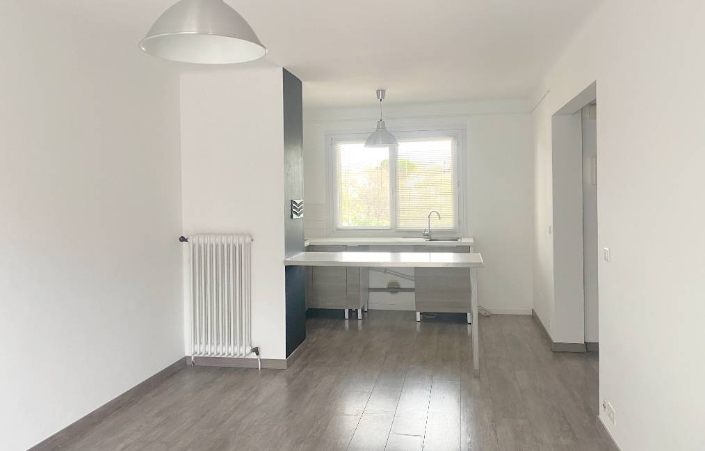 Appartement avec cave à vendre à proximité de La Valette