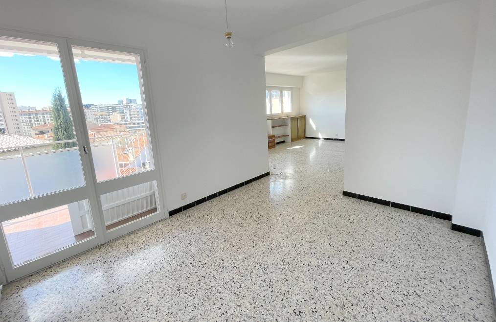 Appartement 5 pièces avec parking privatif à vendre à Toulon