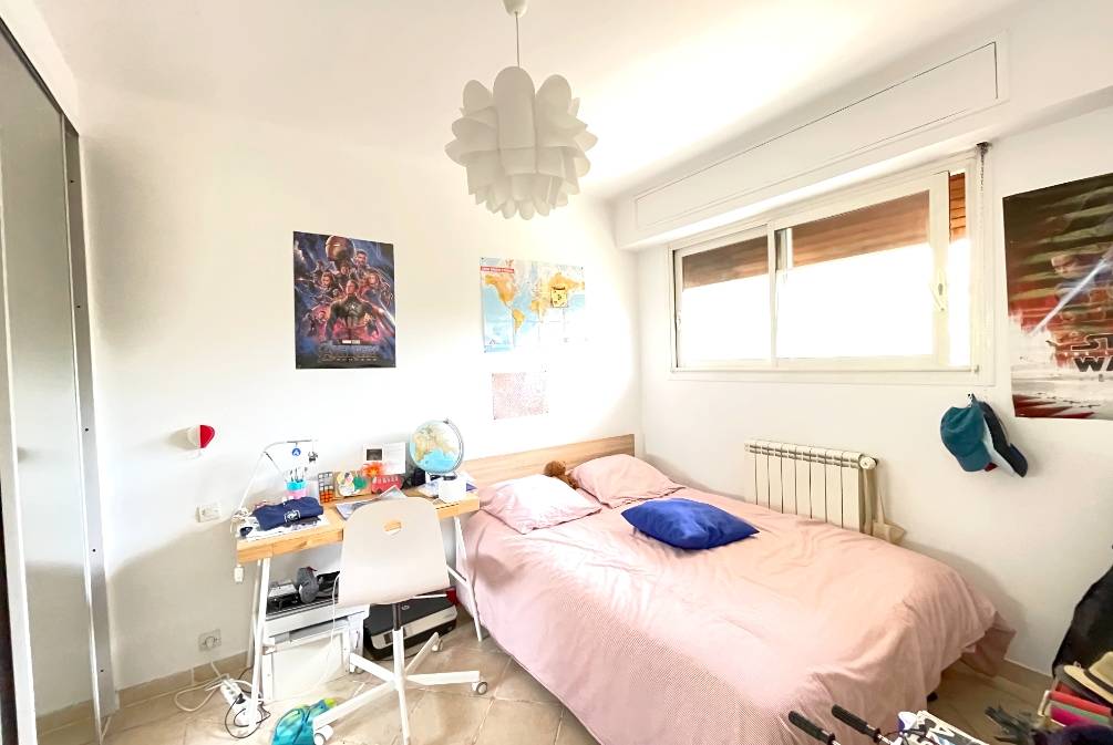 Appartement d'une chambre à vendre quartier de l'Aguillon