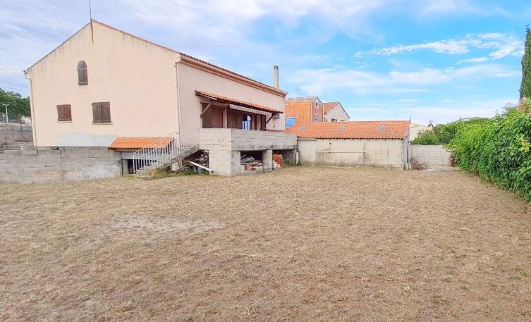 Maison de maçon à vendre à Toulon, quartier de l'Escaillon