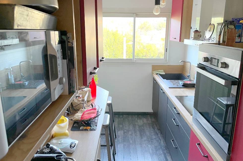 Appartement trois pièces à vendre dans la résidence 