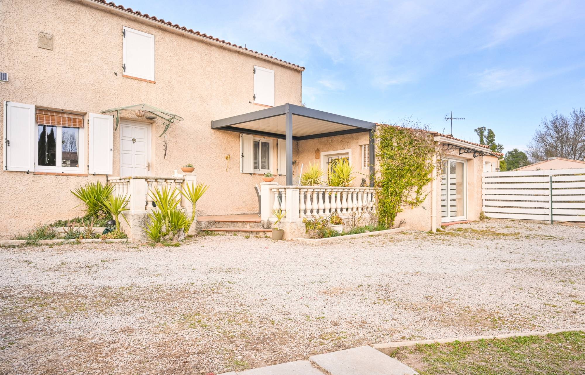 Maison avec parcelle de terrain à vendre à Pignans