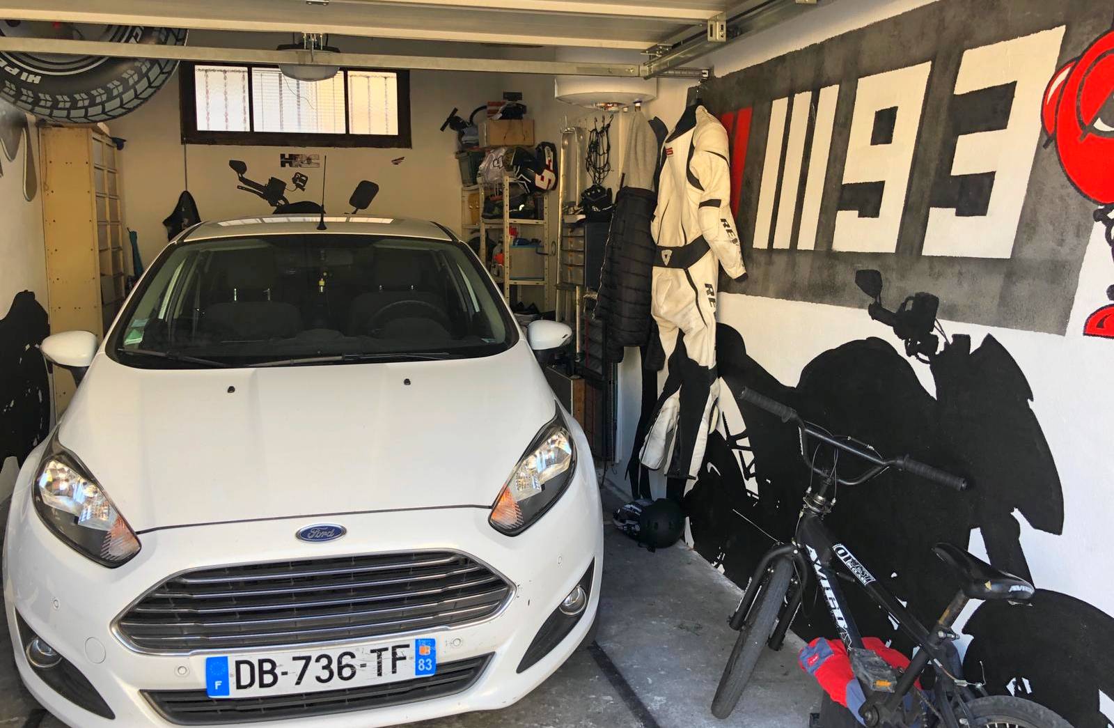 Bien à vendre avec garage