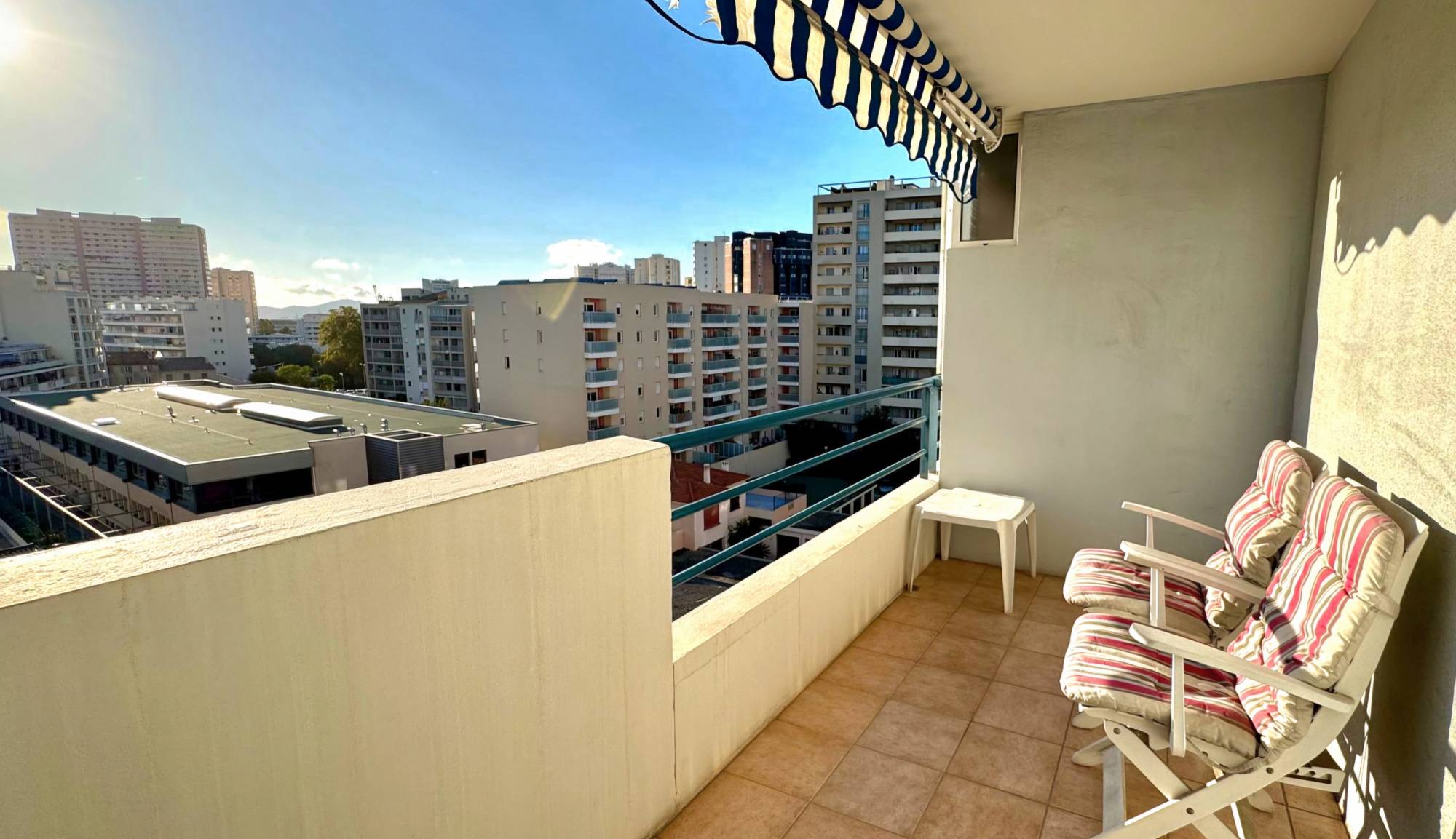 Appartement à vendre dans une résidence située Boulevard des Allobroges à Toulon