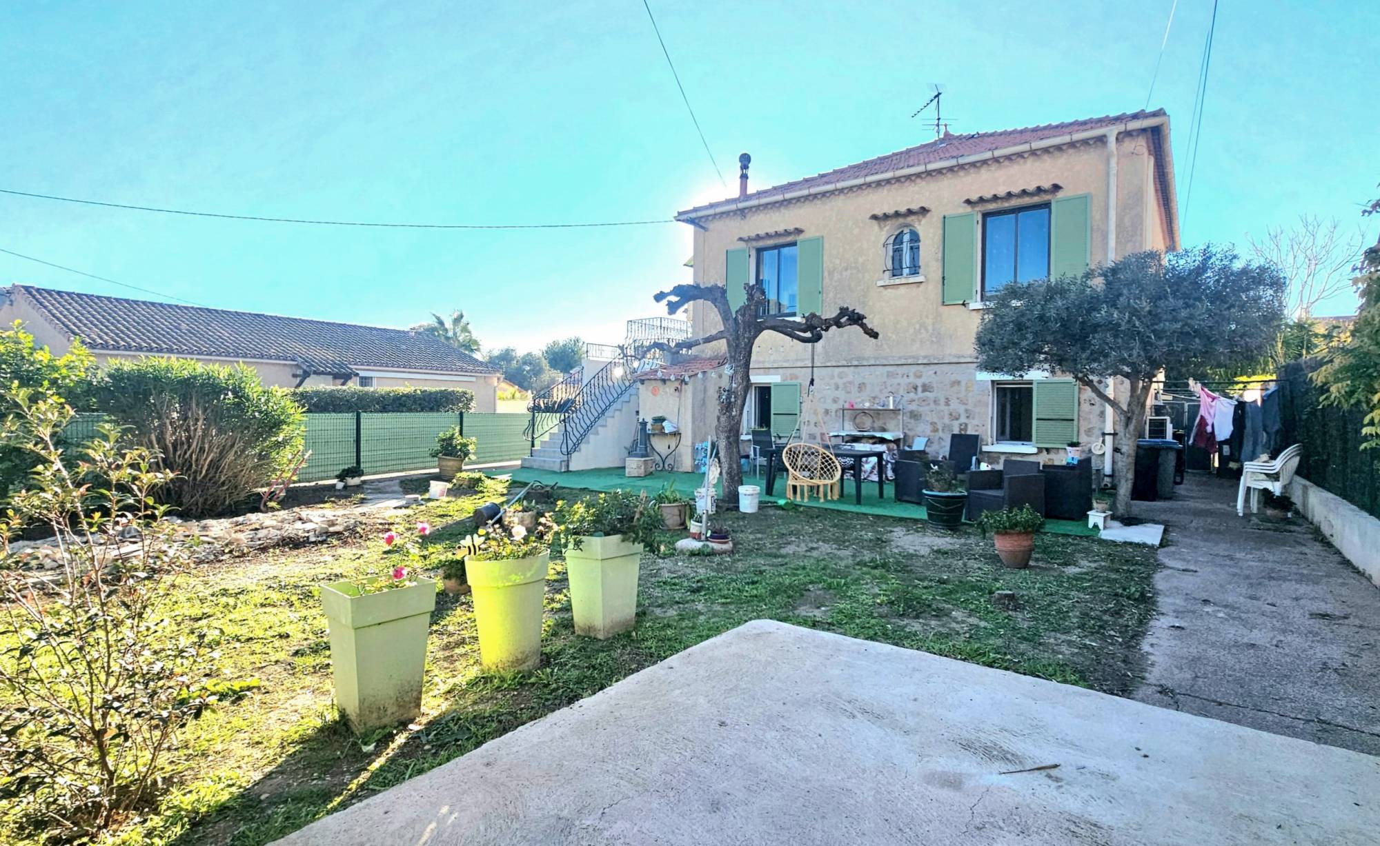 Villa des années 30 à vendre sur la Valette-du-Var, côté La Coupiane